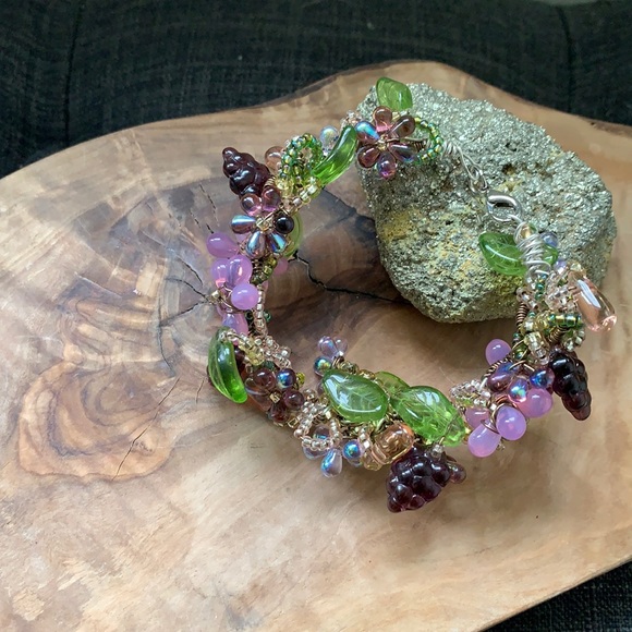 Handmade Wired Beaded Glass Flower/Grape Bracelet - Picture 3 of 3